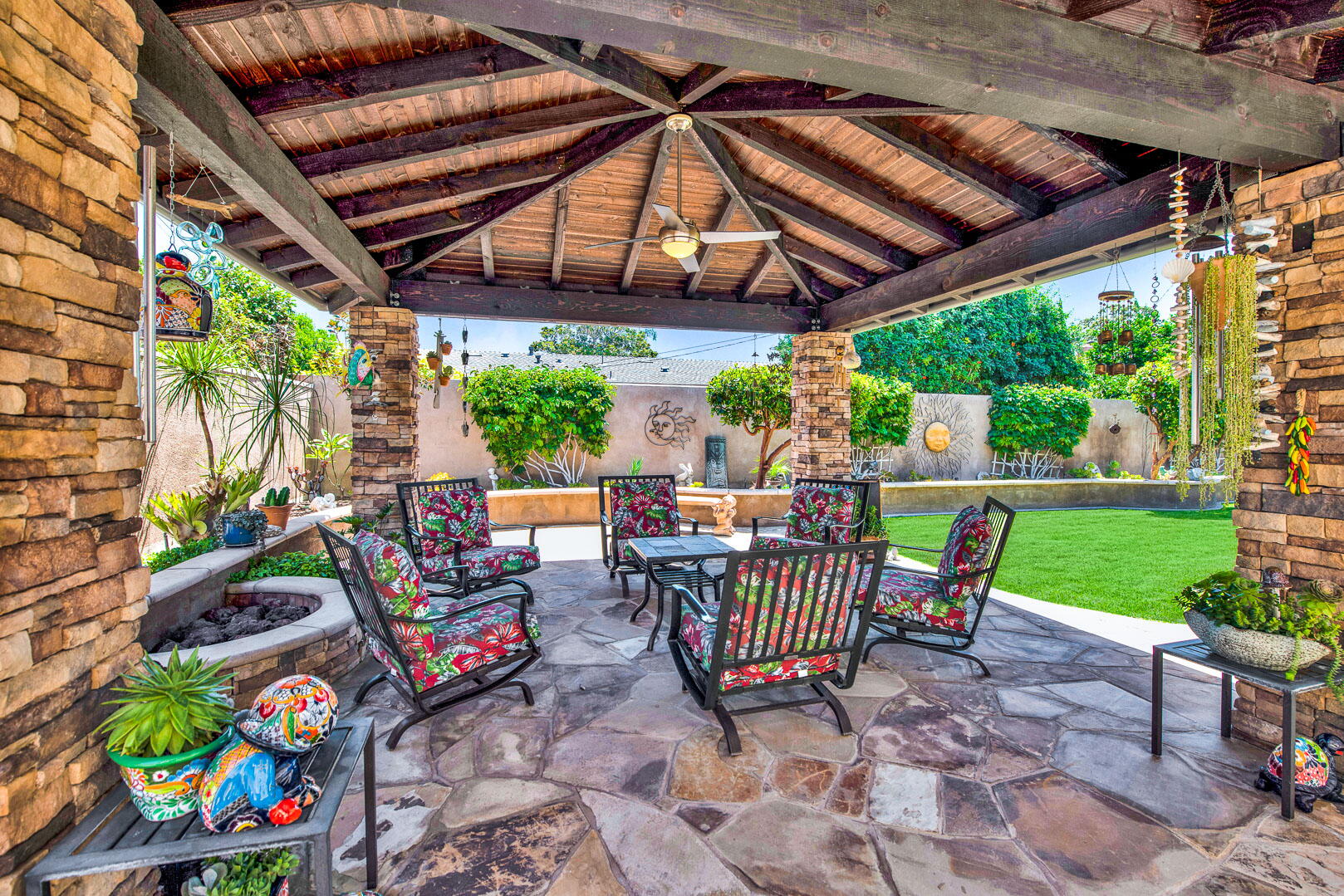 Exclusive Properties | Katnik Brothers Real Estate