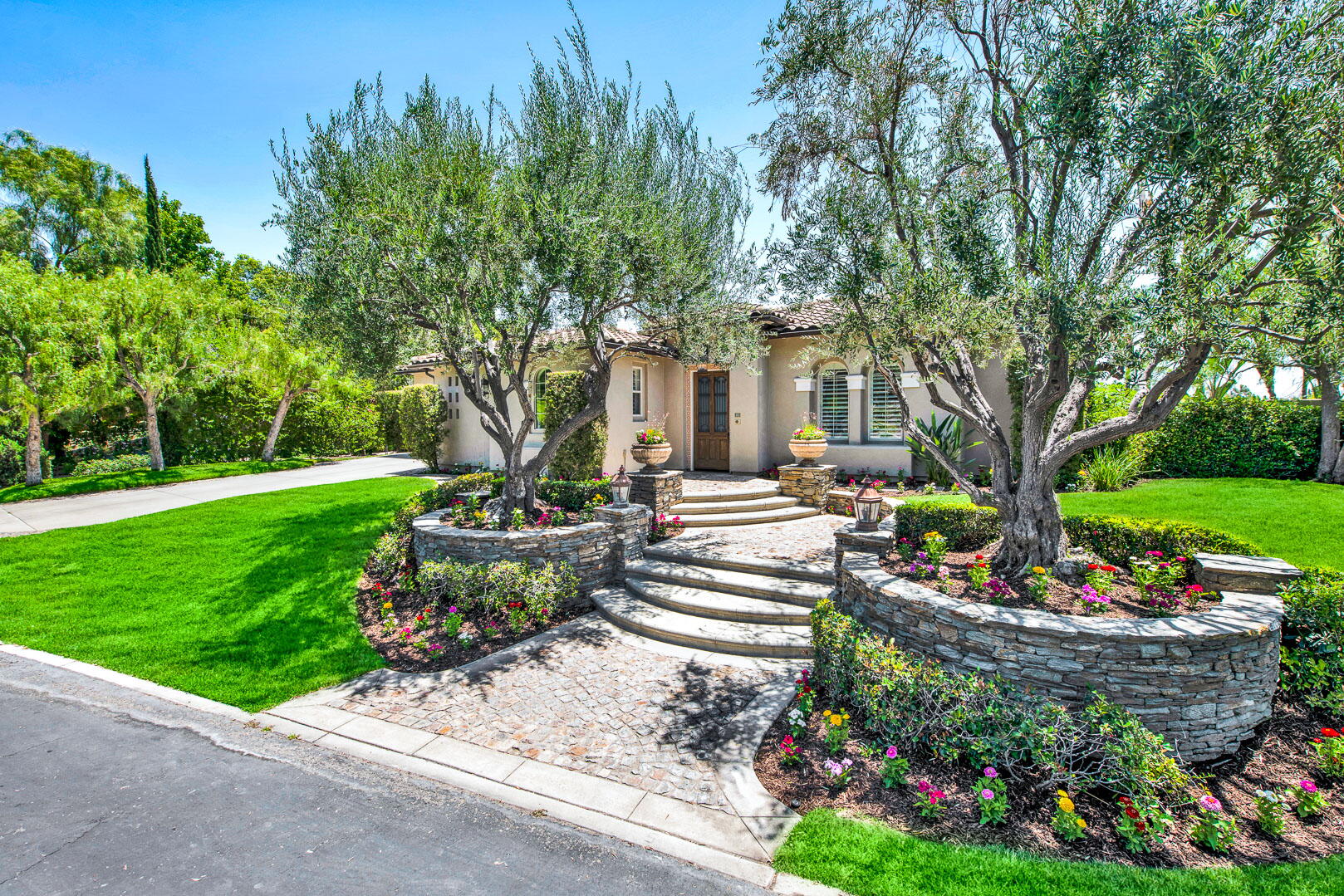 Welcome to Katnik Brothers Real Estate