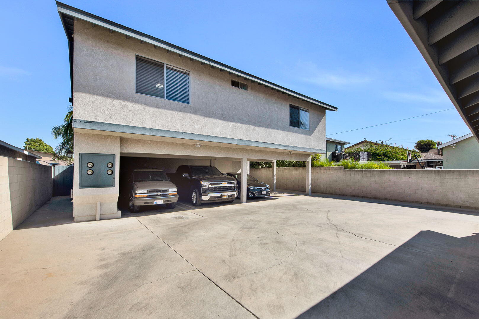 Exclusive Properties | Katnik Brothers Real Estate
