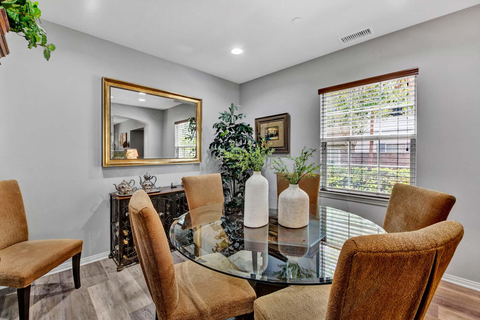 Exclusive Properties | Katnik Brothers Real Estate
