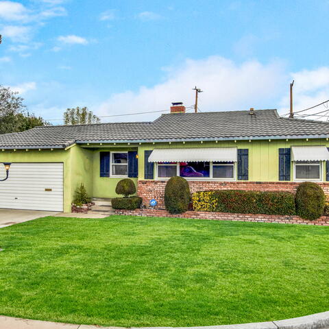 1471 Kenneth Drive Listing Image Thumbnail #3