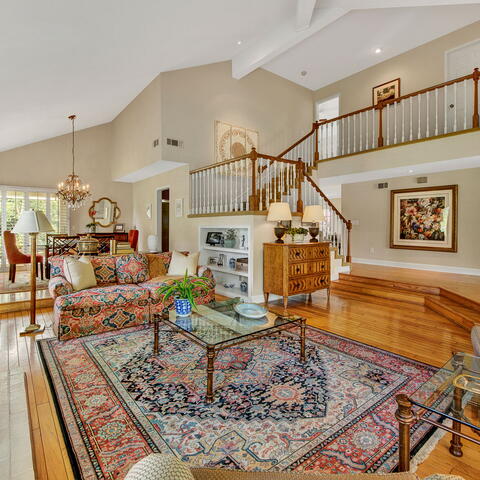 9741 Norfolk Drive Listing Image Thumbnail #7