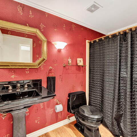 9741 Norfolk Drive Listing Image Thumbnail #15
