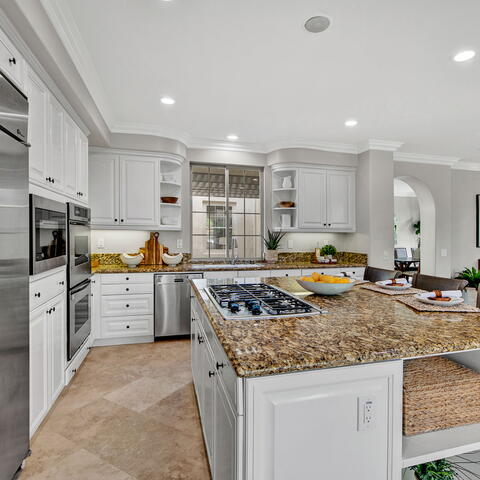 2482 Angelina Place Listing Image Thumbnail #12