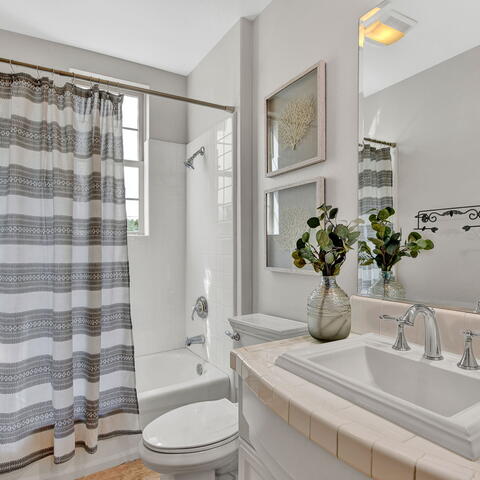 2482 Angelina Place Listing Image Thumbnail #16