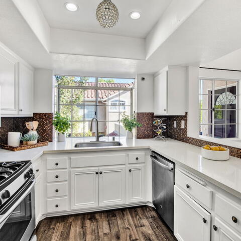 12695 DORAL Listing Image Thumbnail #2