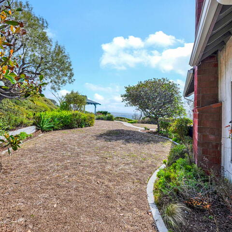 441 S Eagles Point Listing Image Thumbnail #19