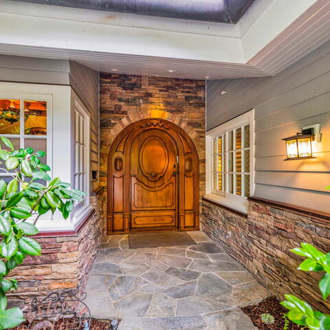 752 N Creekview Drive Listing Image Thumbnail #6
