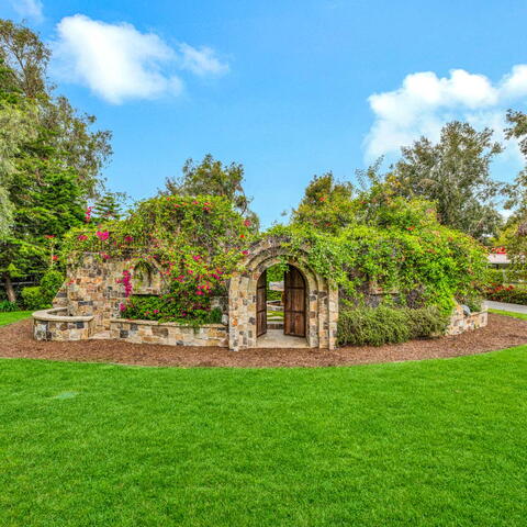 752 N Creekview Drive Listing Image Thumbnail #31