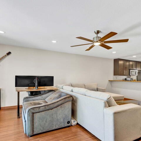 326 Tangelo #323 Listing Image Thumbnail #7