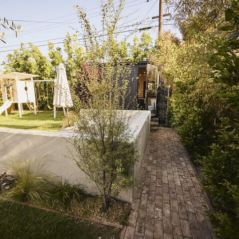 2246 E Belmont Place Listing Image Thumbnail #30