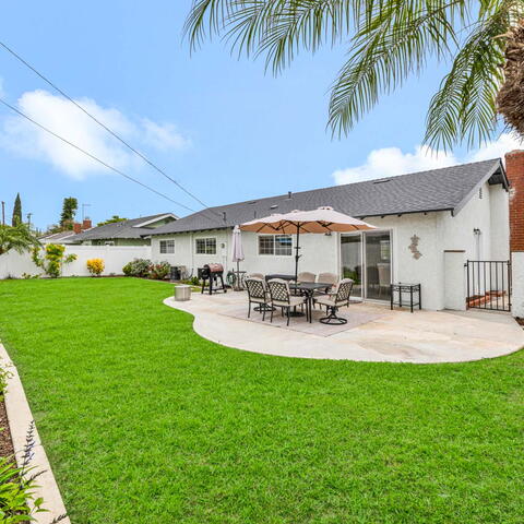 2744 N Ashwood Street Listing Image Thumbnail #3