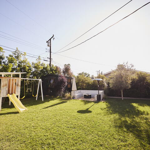 2246 E Belmont Place Listing Image Thumbnail #2