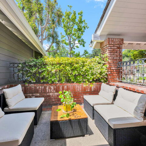 1821 Overview Circle Listing Image Thumbnail #11