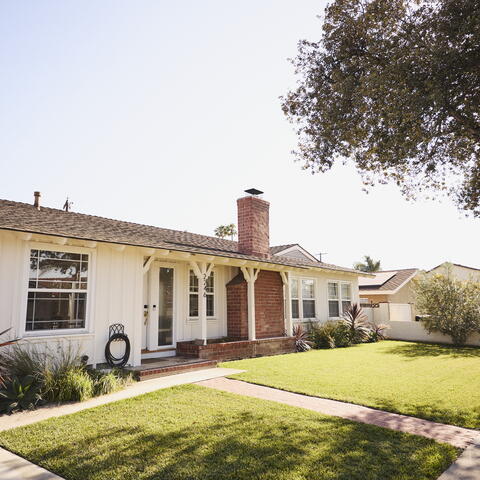 2246 E Belmont Place Listing Image Thumbnail #33