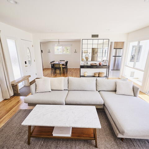2246 E Belmont Place Listing Image Thumbnail #6
