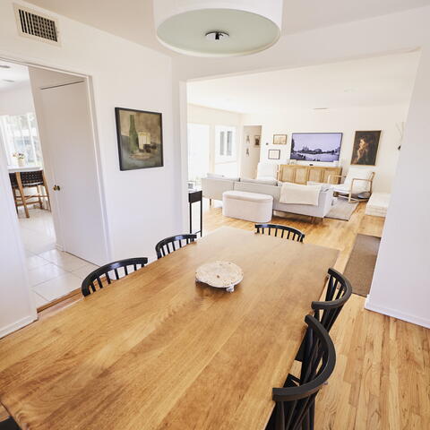 2246 E Belmont Place Listing Image Thumbnail #8