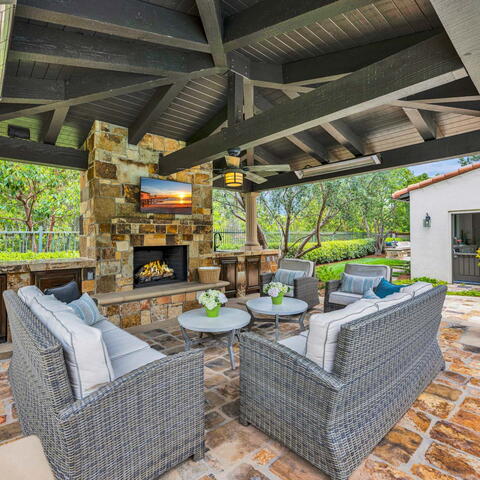 10905 Silverado Terrace Listing Image Thumbnail #27