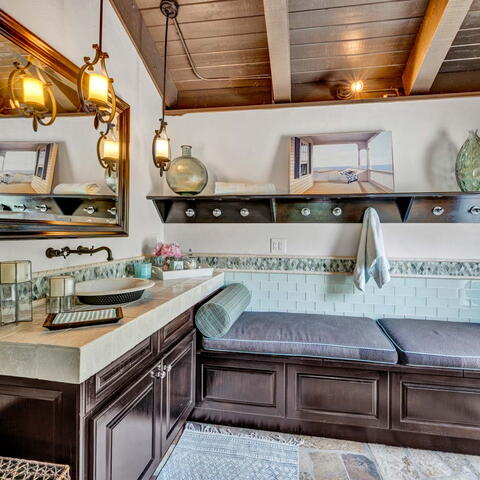 10905 Silverado Terrace Listing Image Thumbnail #29