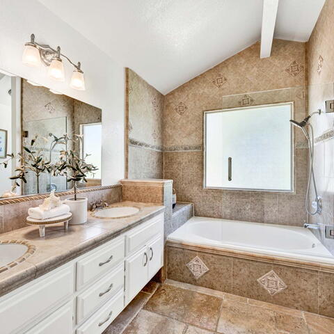 3031 Mountainside Drive Listing Image Thumbnail #11