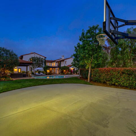 10905 Silverado Terrace Listing Image Thumbnail #34