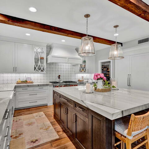 10905 Silverado Terrace Listing Image Thumbnail #9
