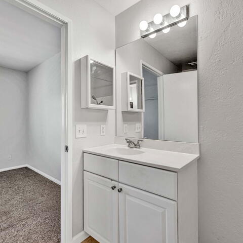 4736 Cielo Drive #136 Listing Image Thumbnail #12