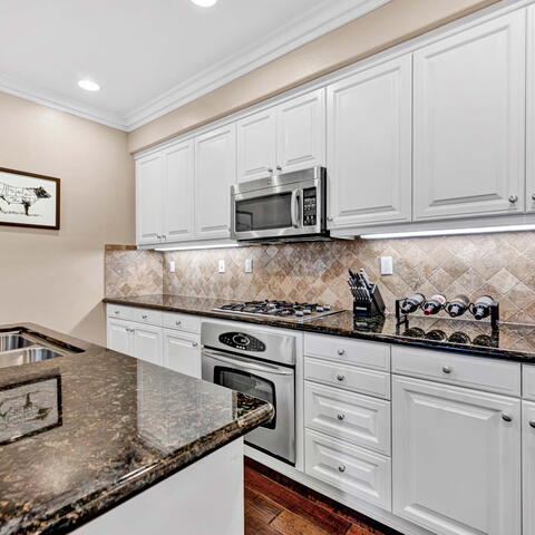 1429 Georgia Street Listing Image Thumbnail #7