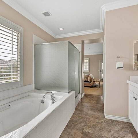 1429 Georgia Street Listing Image Thumbnail #12