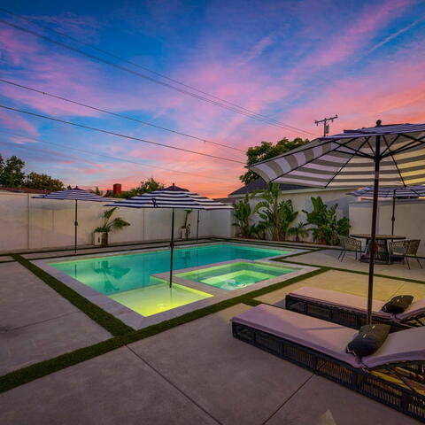 1402 & 1404 E Rose Avenue Listing Image Thumbnail #3