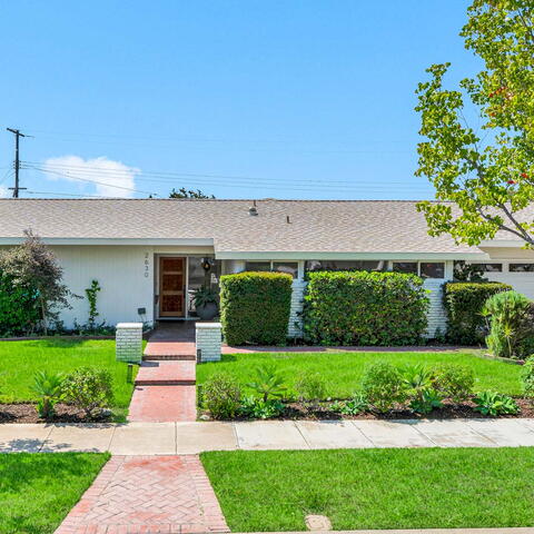 2630 E Larkstone Drive Listing Image Thumbnail #1