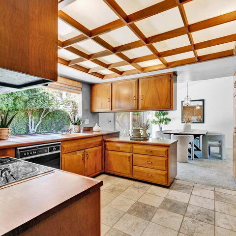 2931 Salmon Drive Listing Image Thumbnail #8