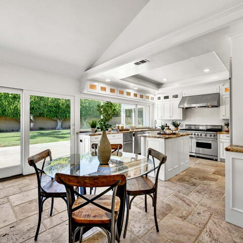 18111 Dorchester Circle Listing Image Thumbnail #10