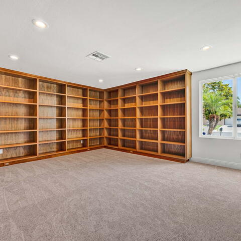 18111 Dorchester Circle Listing Image Thumbnail #28