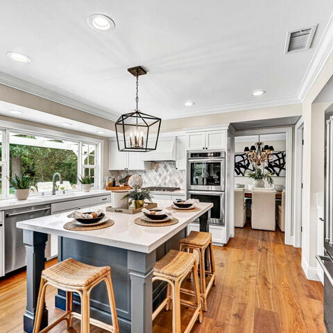 19331 Gateway Drive Listing Image Thumbnail #8