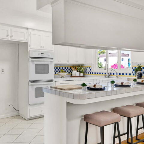 13262 Loretta Drive Listing Image Thumbnail #9