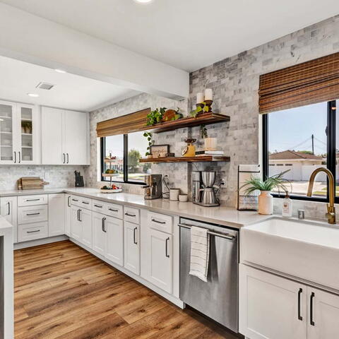 18201 Leafwood Lane Listing Image Thumbnail #8