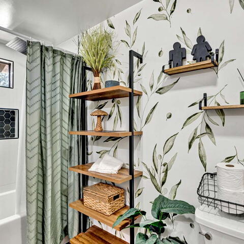 18201 Leafwood Lane Listing Image Thumbnail #23