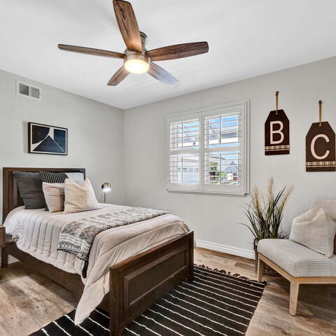 12872 Woodlawn Avenue Listing Image Thumbnail #12