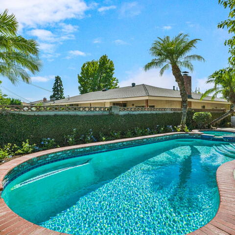 13262 Loretta Drive Listing Image Thumbnail #2