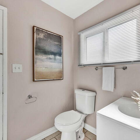 4468 Stevely Avenue Listing Image Thumbnail #8