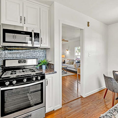 3004 E Pearl Avenue Listing Image Thumbnail #7