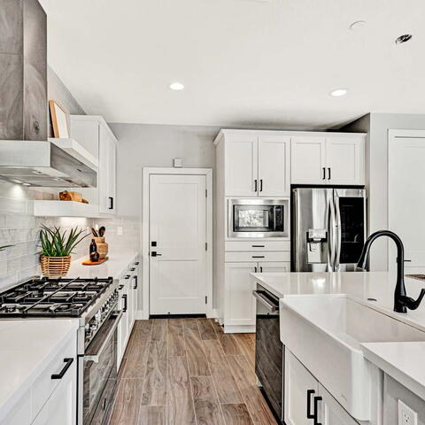 1865 Aliso Canyon Drive Listing Image Thumbnail #6