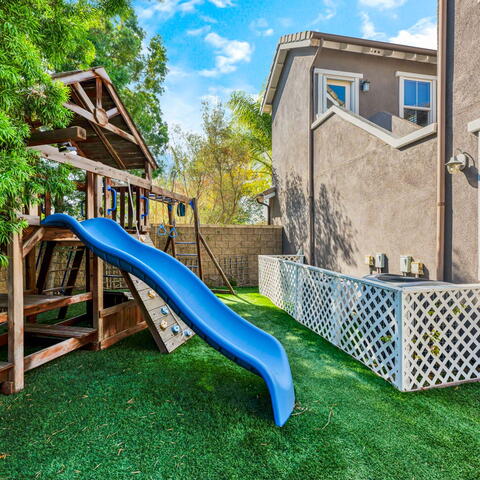 410 Hudson Drive Listing Image Thumbnail #25