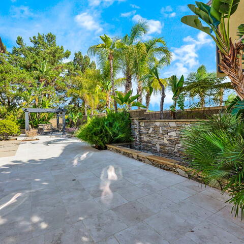 410 Hudson Drive Listing Image Thumbnail #26