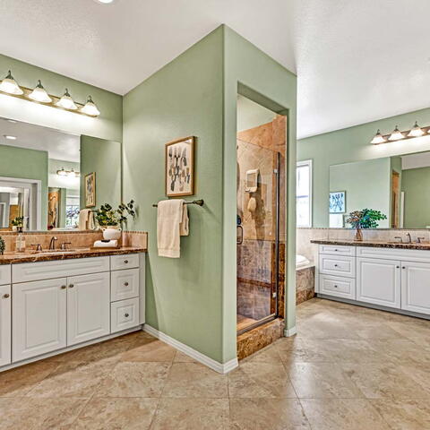 410 Hudson Drive Listing Image Thumbnail #11