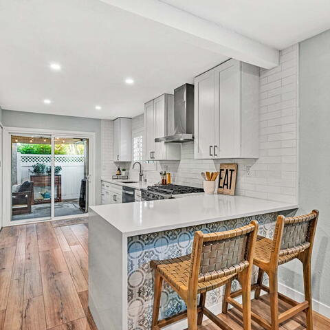 798 Archwood Avenue Listing Image Thumbnail #1