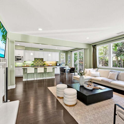 410 Hudson Drive Listing Image Thumbnail #5