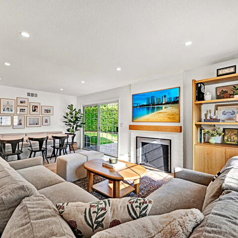 3210 Iowa Street Listing Image Thumbnail #6