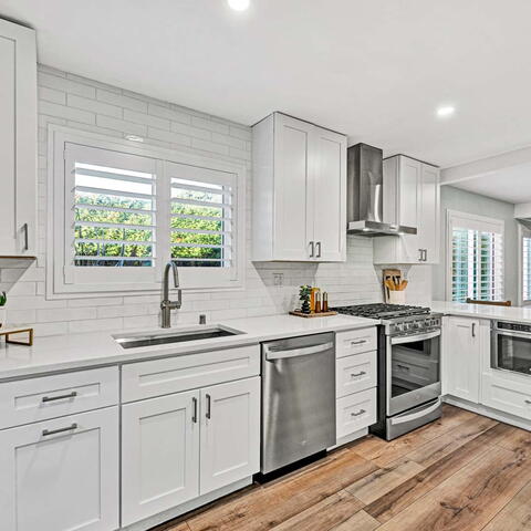 798 Archwood Avenue Listing Image Thumbnail #6